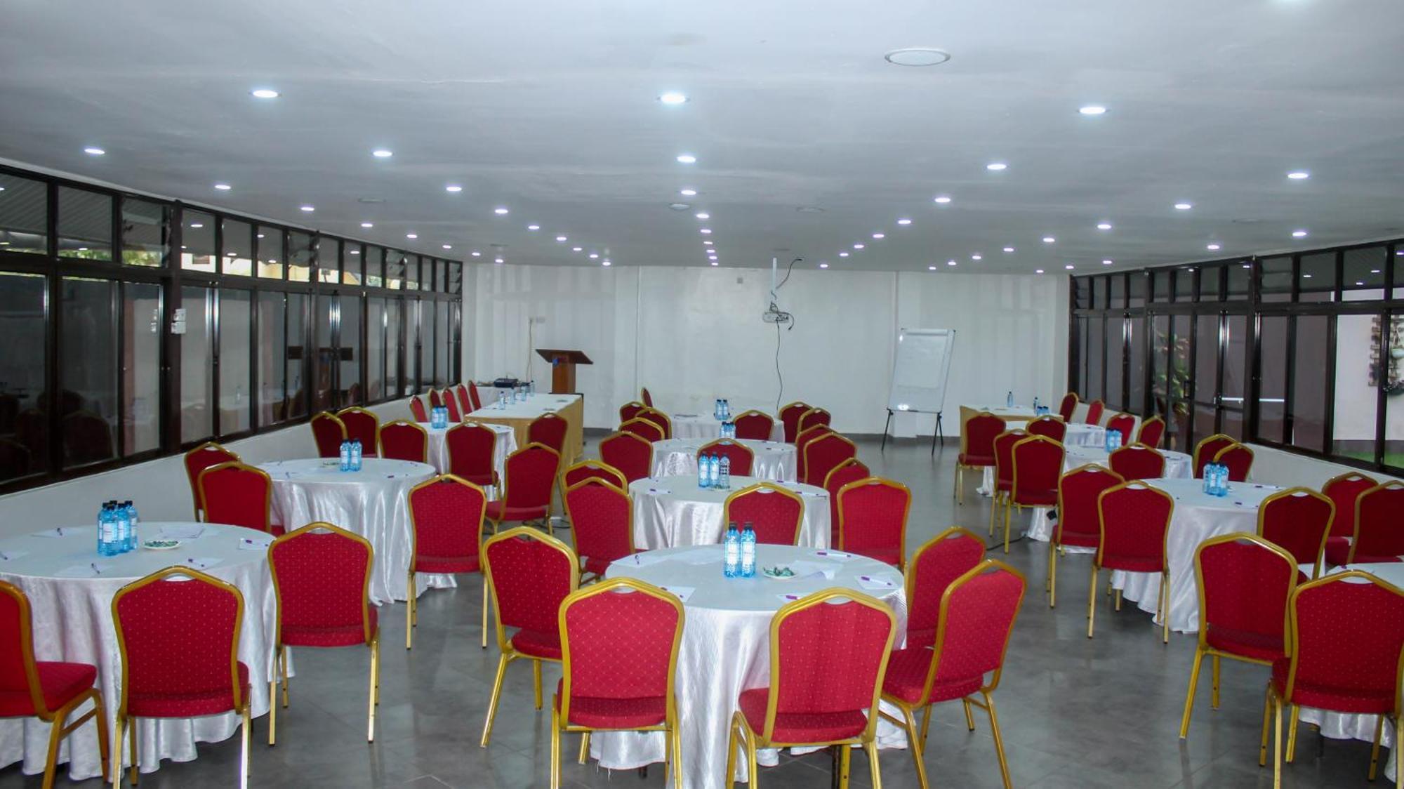 67 Airport Hotel Nairobi Mlolongo Extérieur photo