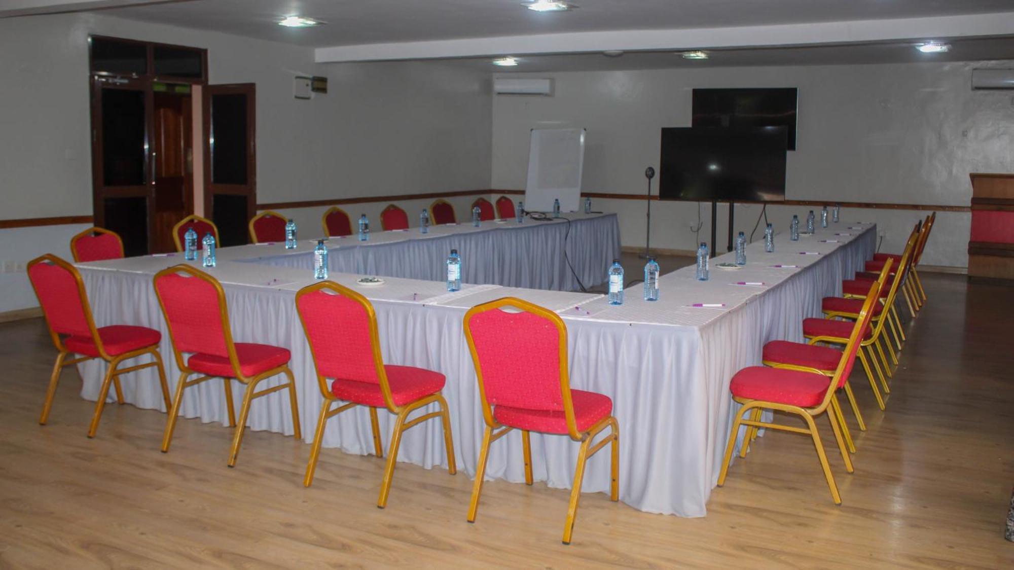 67 Airport Hotel Nairobi Mlolongo Extérieur photo