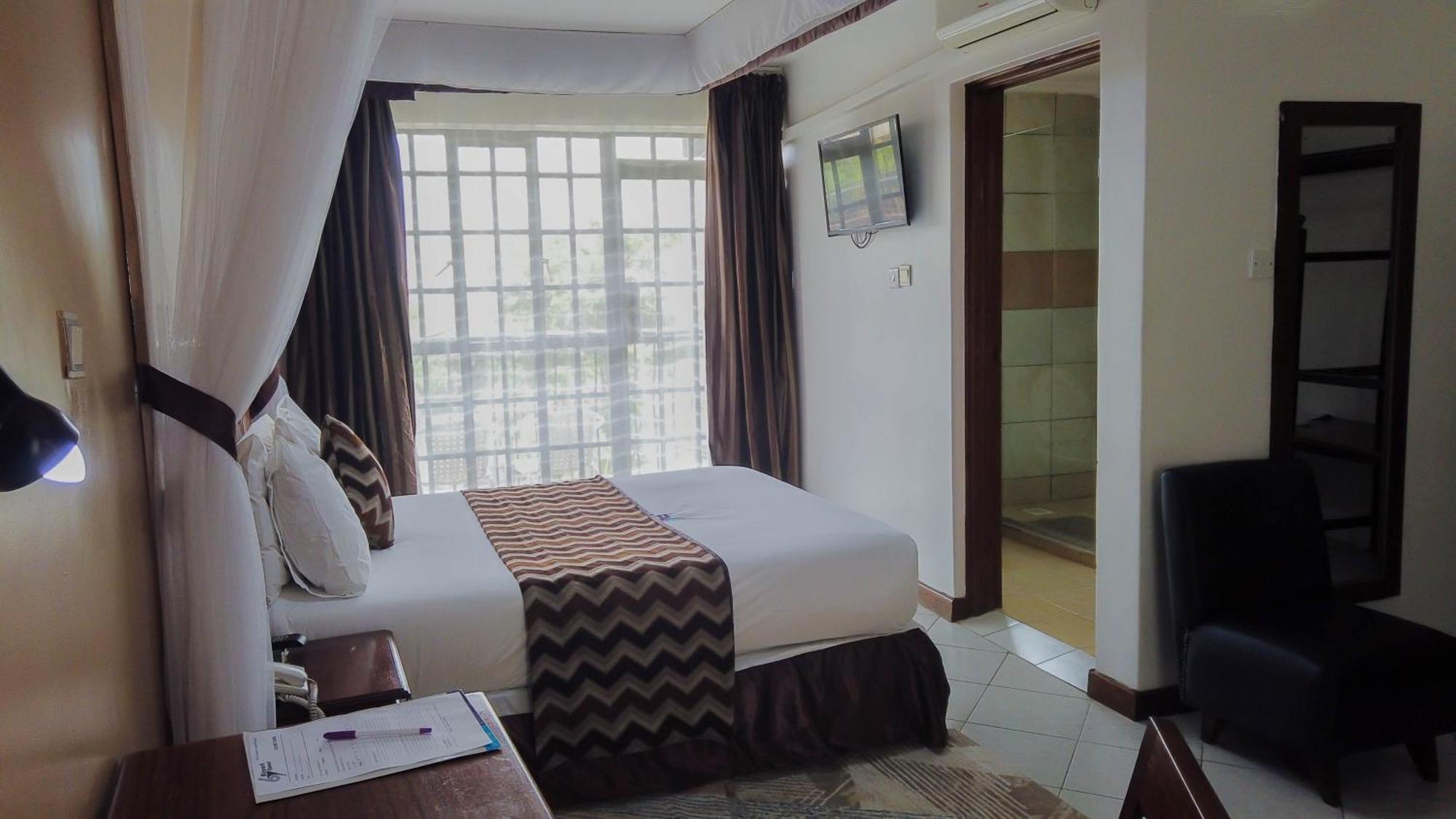 67 Airport Hotel Nairobi Mlolongo Extérieur photo