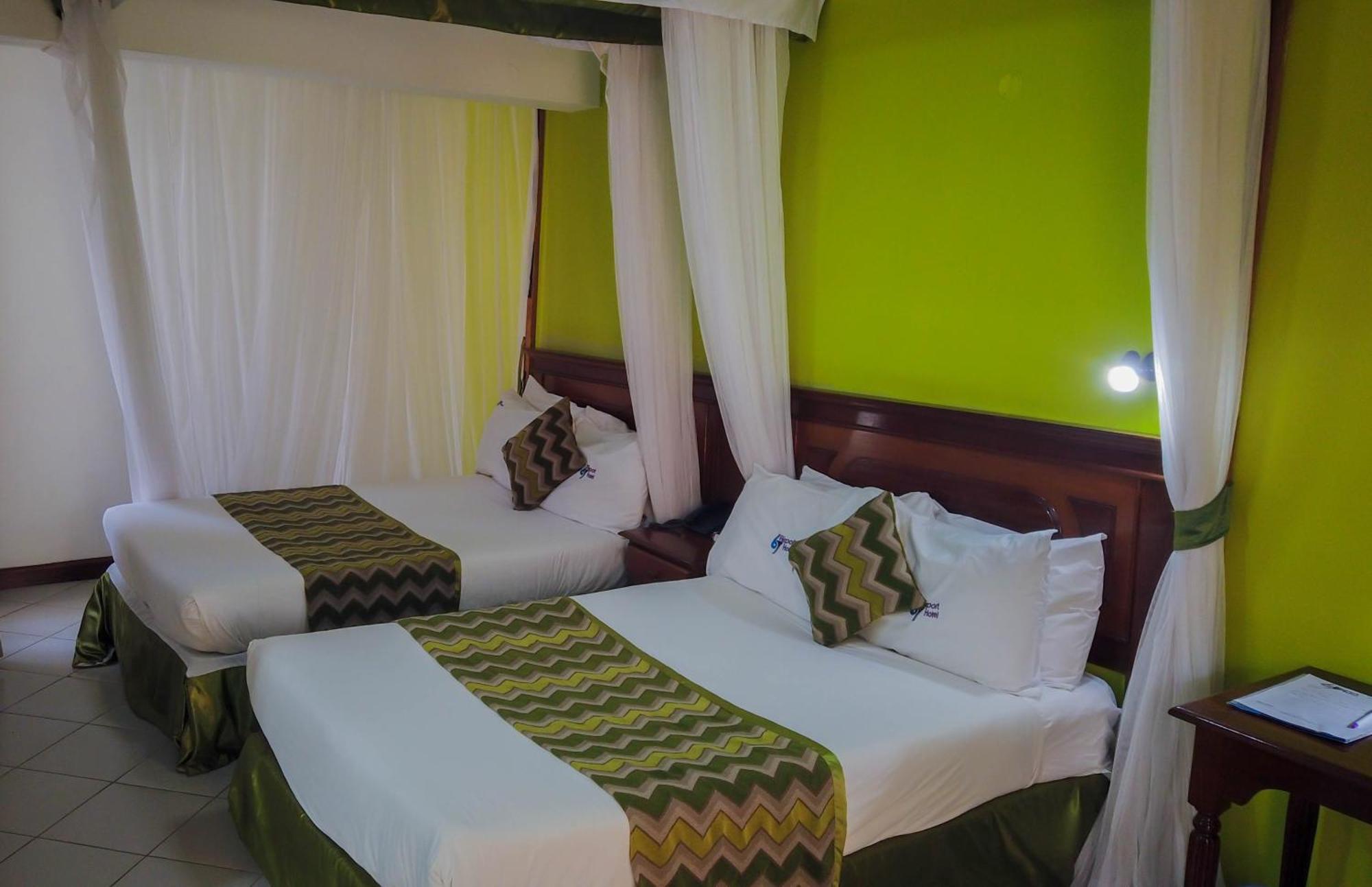 67 Airport Hotel Nairobi Mlolongo Extérieur photo
