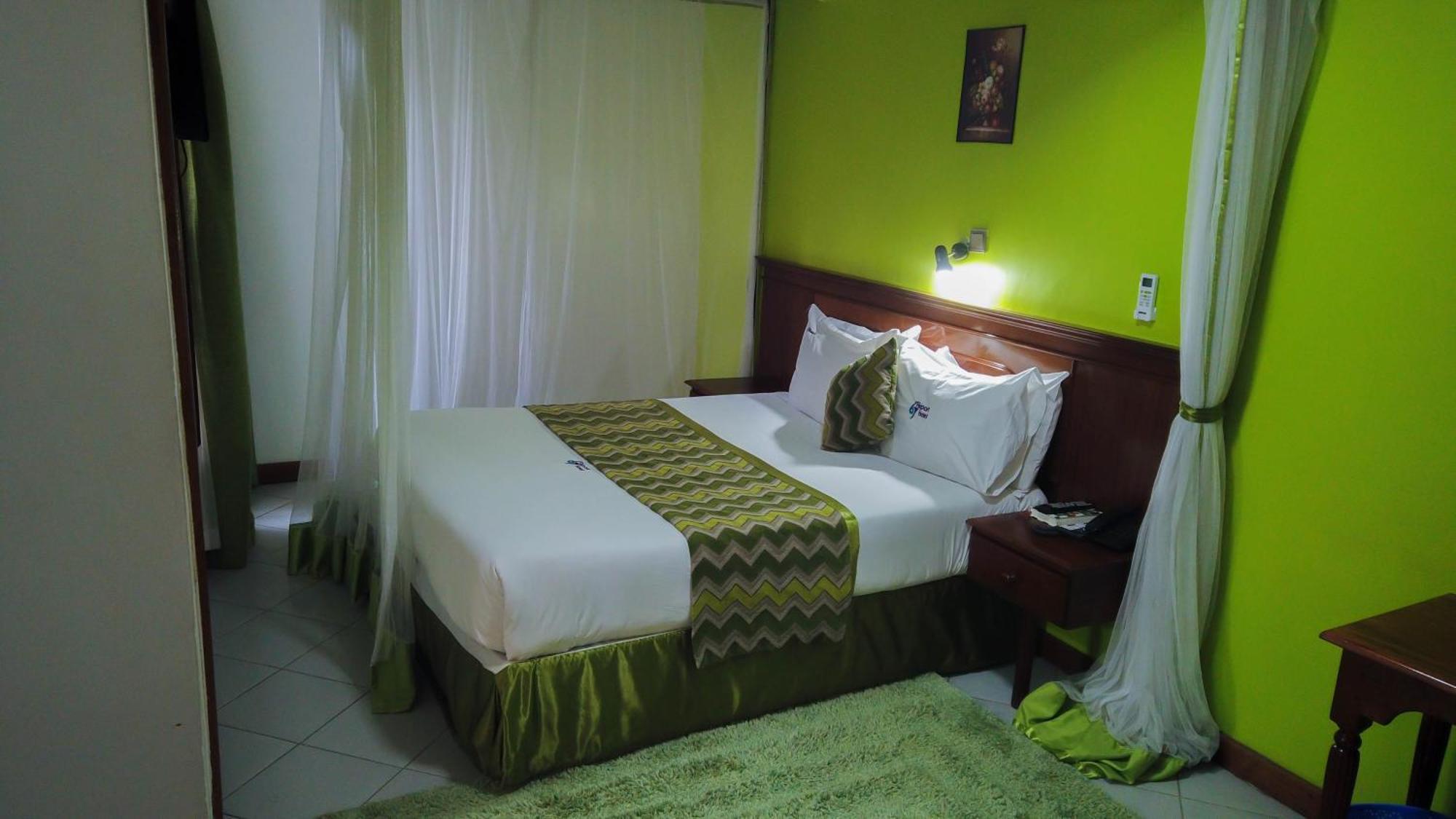 67 Airport Hotel Nairobi Mlolongo Extérieur photo