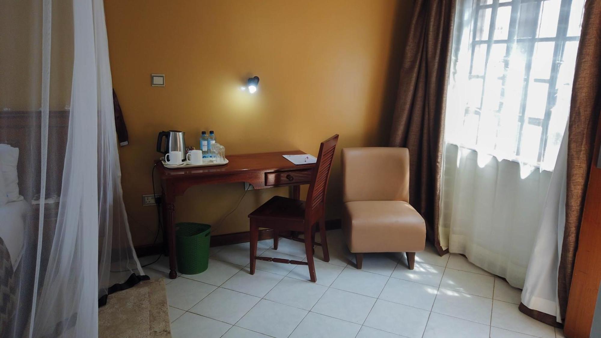 67 Airport Hotel Nairobi Mlolongo Extérieur photo